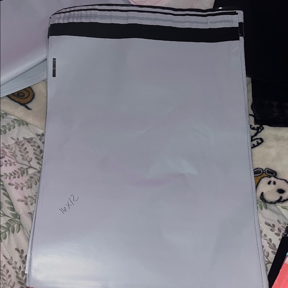 (10) Gray Polymailers 16x12